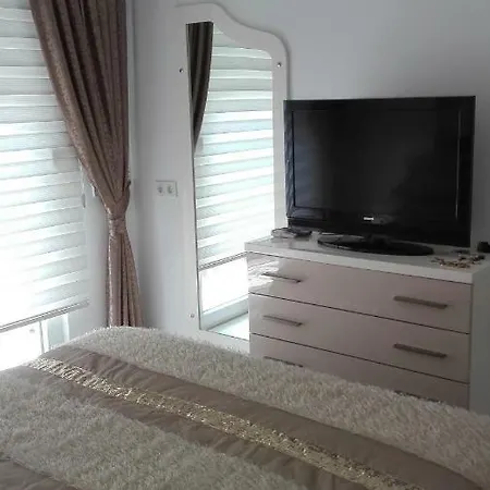 Happy Life Apartman